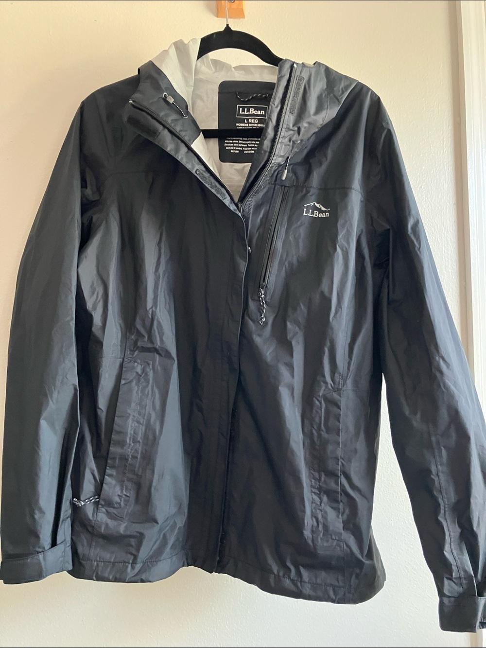 L.L. Bean Trail Model Rain Jacket Womens Large Black
